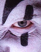cLoWn eYe